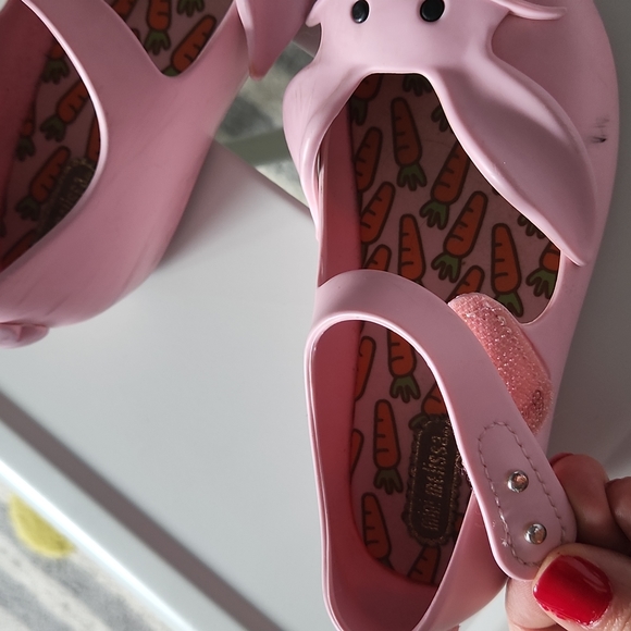 Mini Melissa shoe with dust bag - Picture 9 of 13